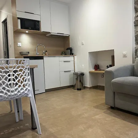 Au Coeur De La Rue Fesch D'ajaccio Apartament