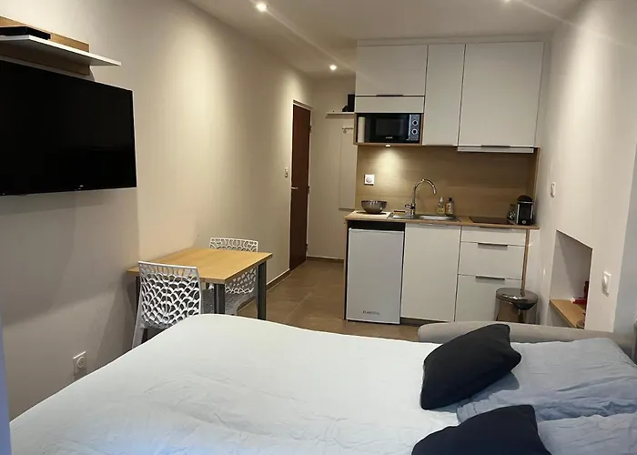 Au Coeur De La Rue Fesch D'ajaccio Lägenhet